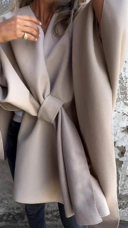 Manteau châle ample à col V