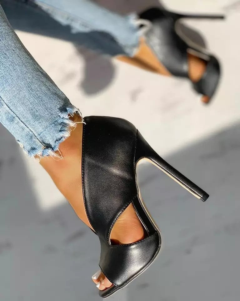 chaussures sexy à talons fins.
