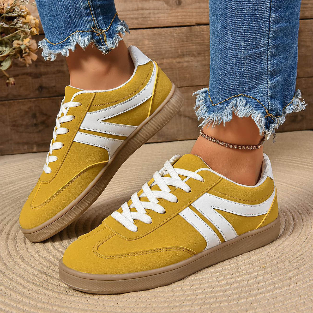 chaussures de sport à la mode.