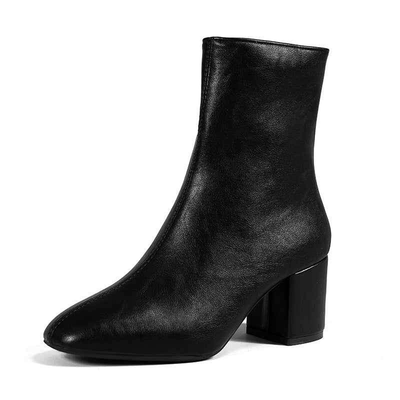 Bottes à talons épais bout pointu femme.