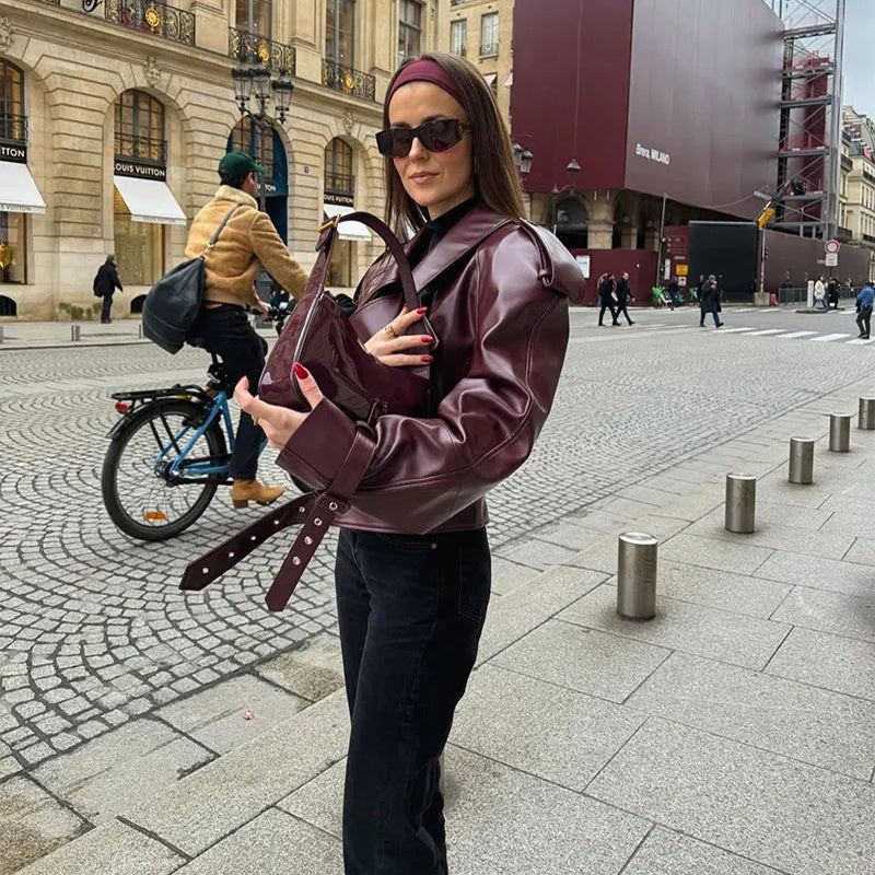 Veste en cuir à revers ample
