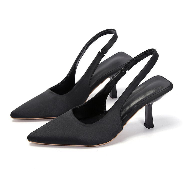 Sandales à bout fermé pour femmes.