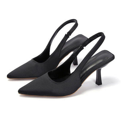 Sandales à bout fermé pour femmes.