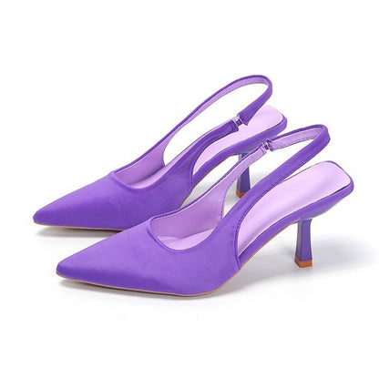 Sandales à bout fermé pour femmes.