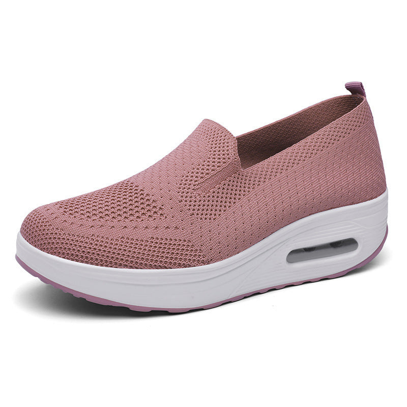 Chaussures basses décontractées et tendance.
