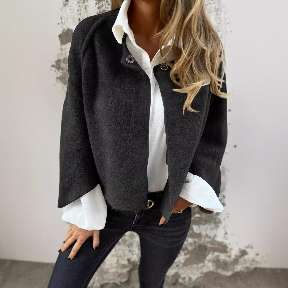Gilet court à manches chauve-souris pour femme