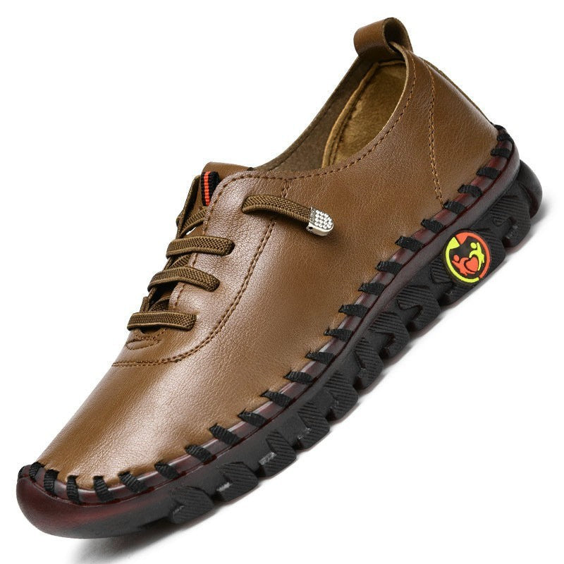 Chaussures orthopédiques souples et respirantes.